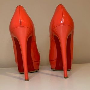 Christian Louboutin Banana 140mm